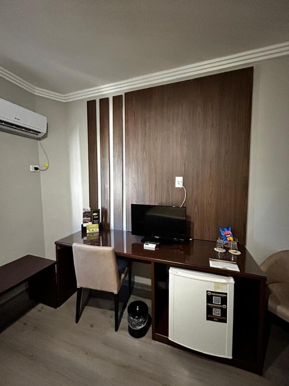 Class Hotel Guaxupé Εξωτερικό φωτογραφία